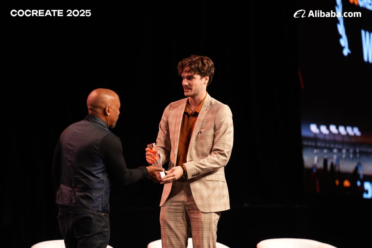 Logan Cuvo receiving an award at Alibaba.com CoCreate 2025