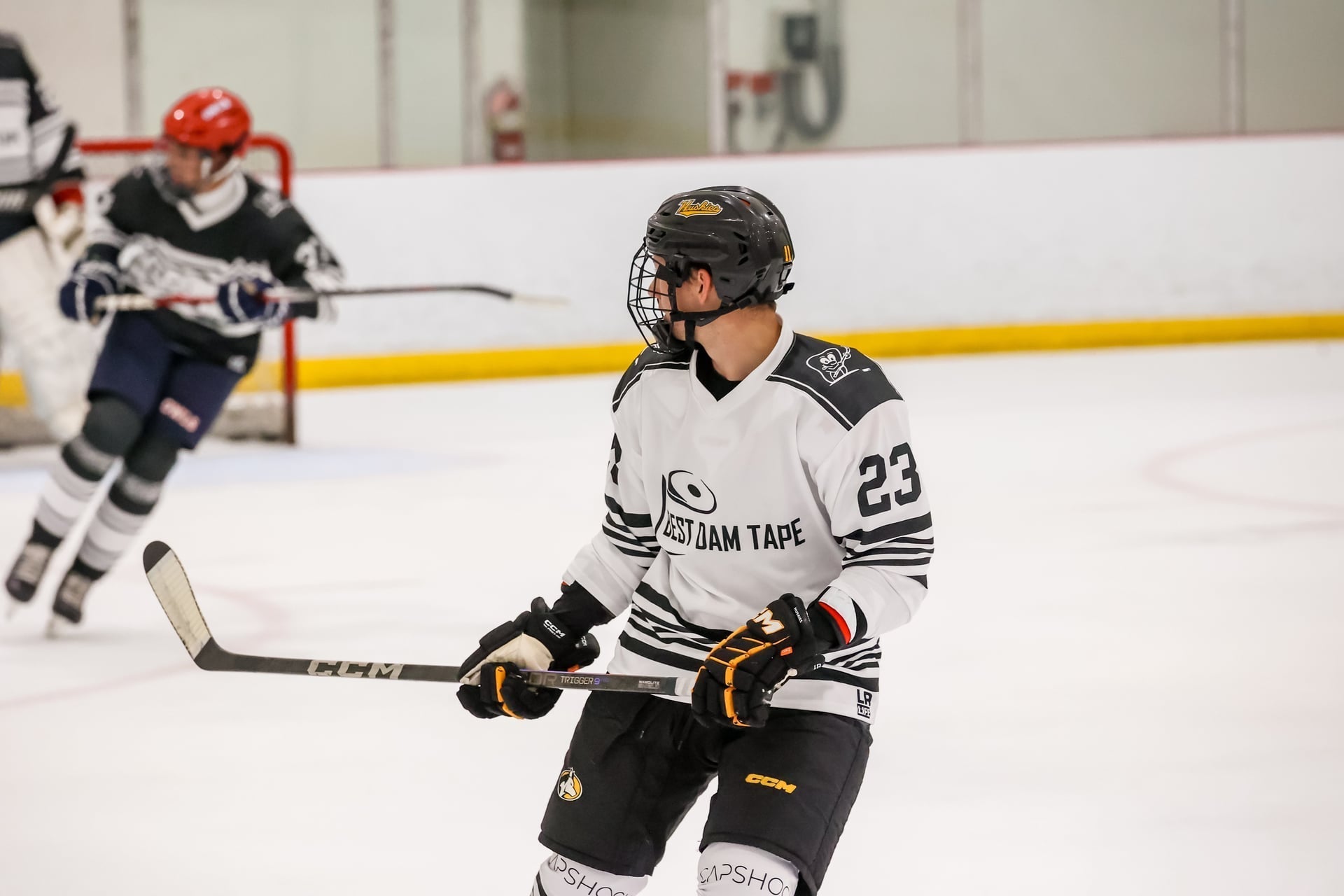 Team Manager Bulk Buying Guide: Case Sizes, Cost Per Roll, Reorder Timing